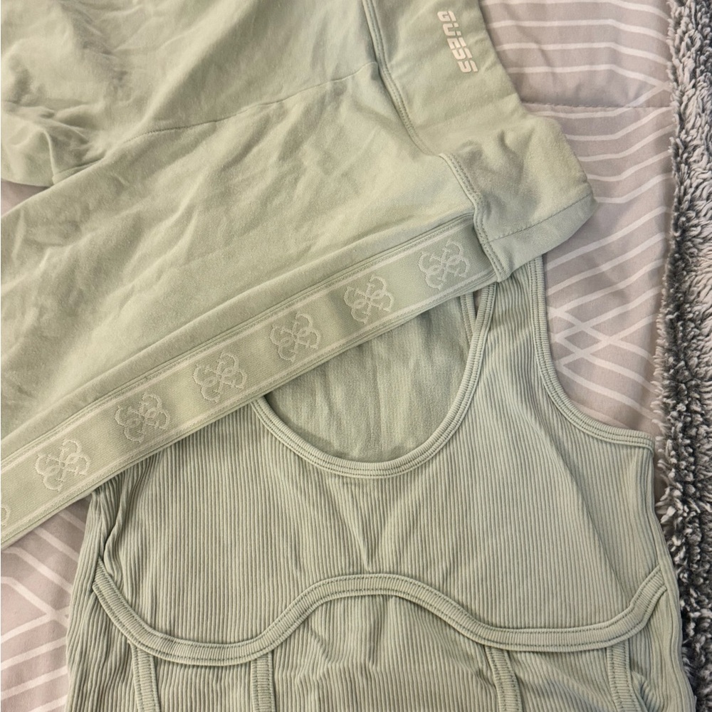 Guess set xxs